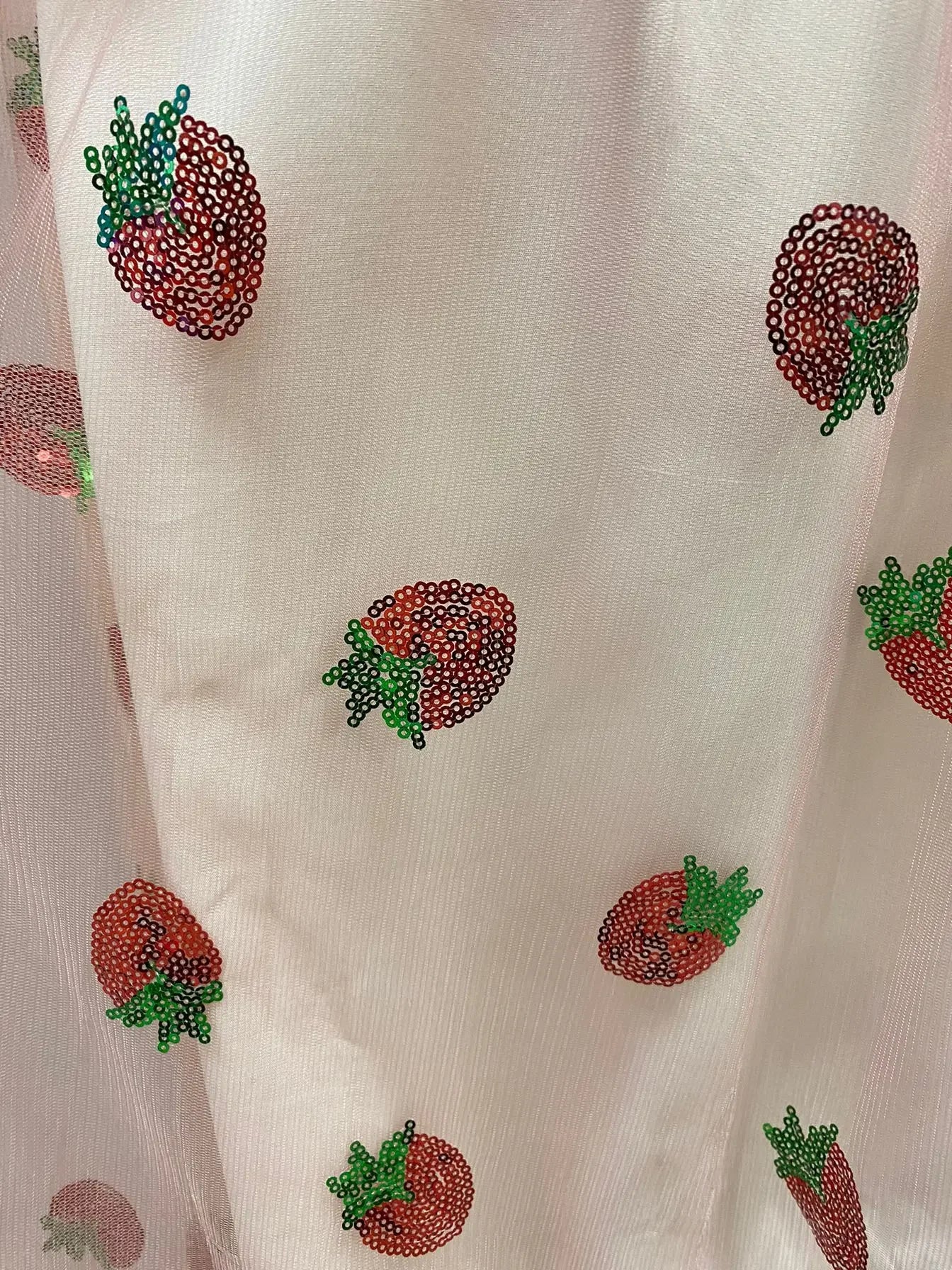 French Style Strawberry Two-tone V-neck Long Dress Sequins Ruffles Fashionable Net Yarn Sleeveless Robe