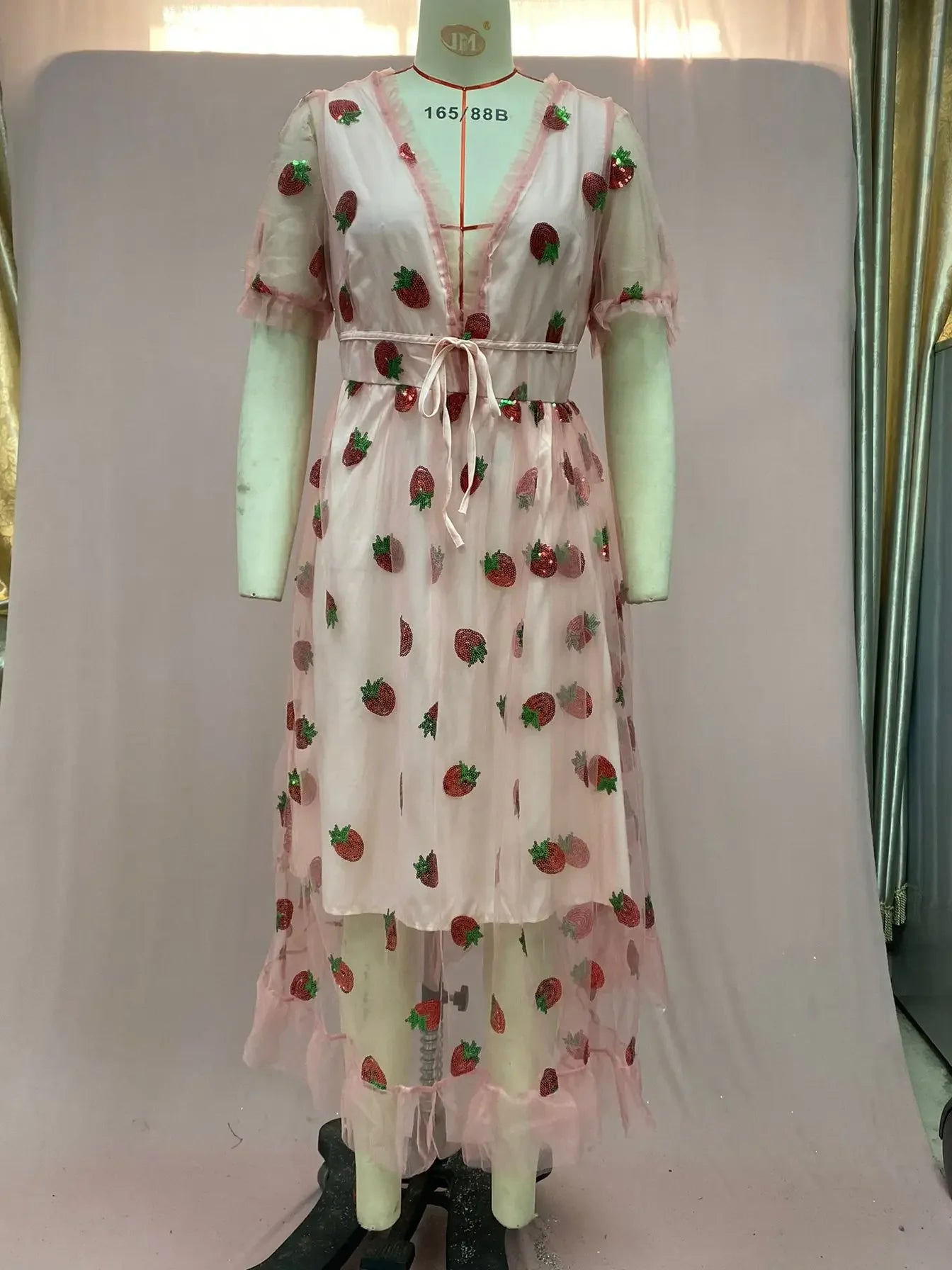 French Style Strawberry Two-tone V-neck Long Dress Sequins Ruffles Fashionable Net Yarn Sleeveless Robe