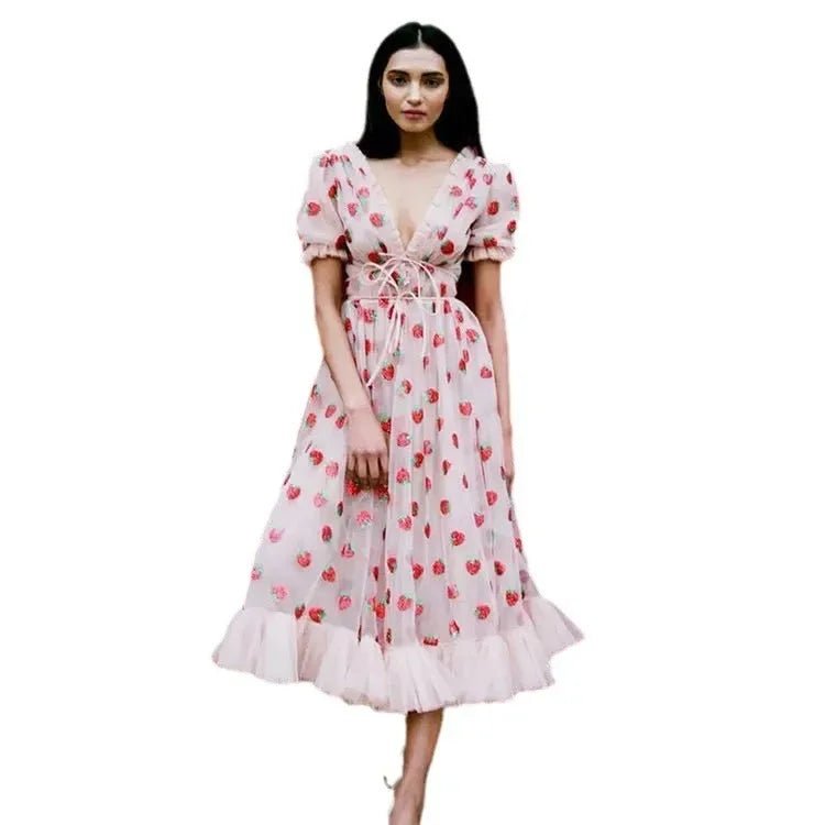 French Style Strawberry Two-tone V-neck Long Dress Sequins Ruffles Fashionable Net Yarn Sleeveless Robe