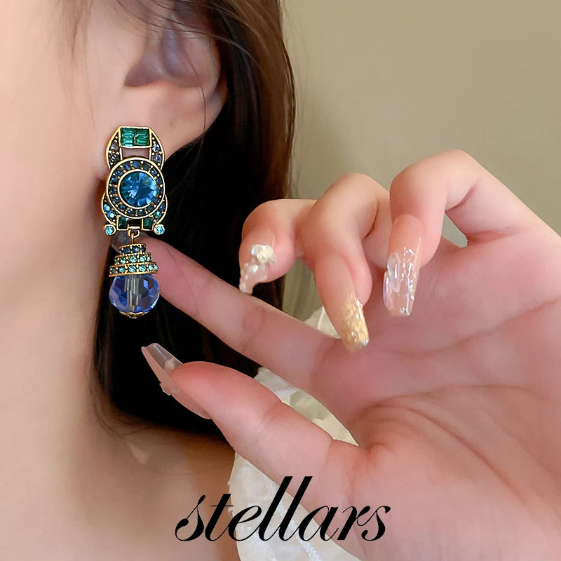 Vintage Non-Pierced Blue Crystal Teardrop Clip-On Earrings, French Luxe Palace Style, Elegant High-End Women's Earrings