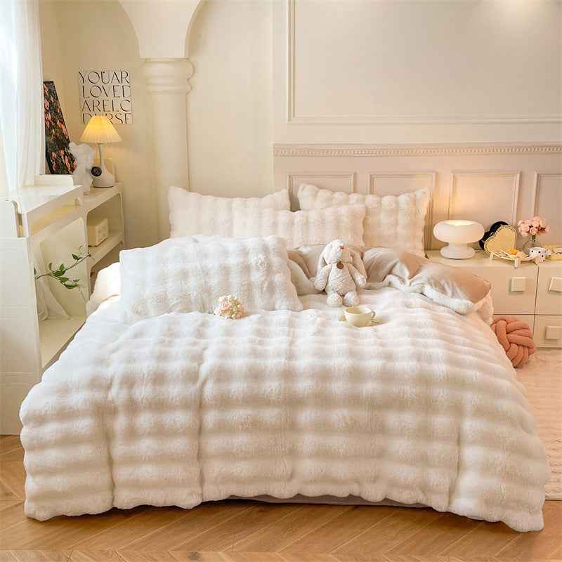High-end Dehaired Angora Milk Fiber Bed Thickened Blanket