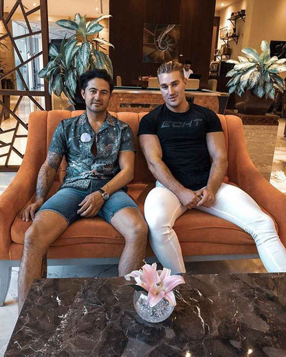 Short sleeve t-shirt