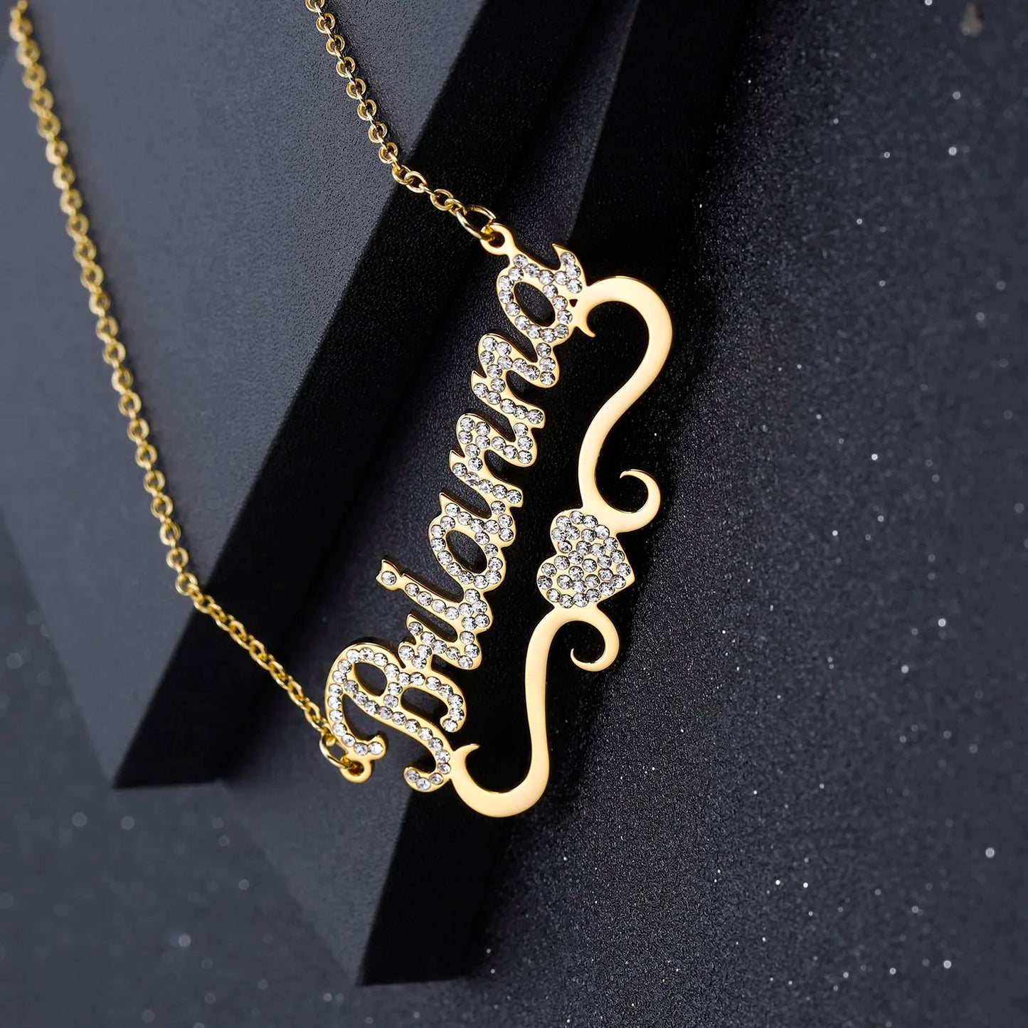 Qitian Personalized Name Necklace With Heart For Women Custom Gold Stainless Steel BlingBling Pendant Custom Iced Out Necklaces