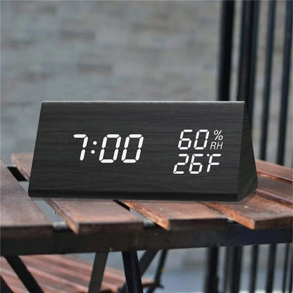 Wooden Alarm Clock Clock LED Time Display USB Charger Humidity and Temperature Detection Digital Alarm Clock For Bedside Table