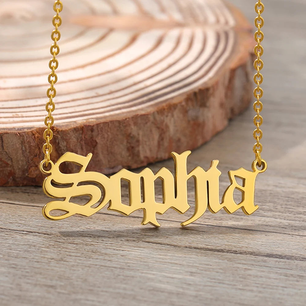 FINE4U N582 Custom Name Necklace Personalized 18K Gold Plated Nameplate Customized Jewelry Gift for Women