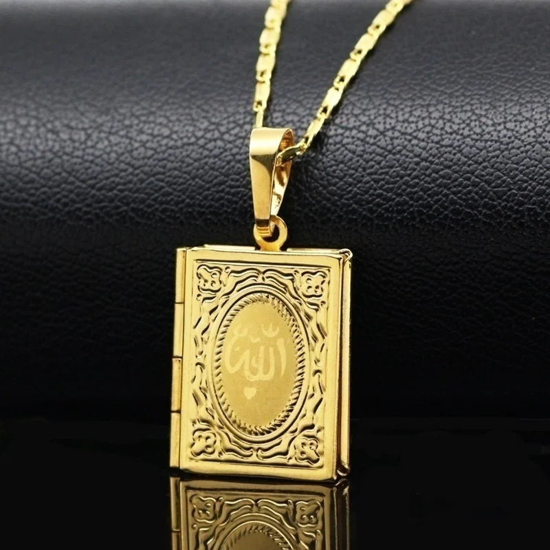 Piece of Islamic Allah Quran Photo Frame Men's and Women's Pendant Necklace