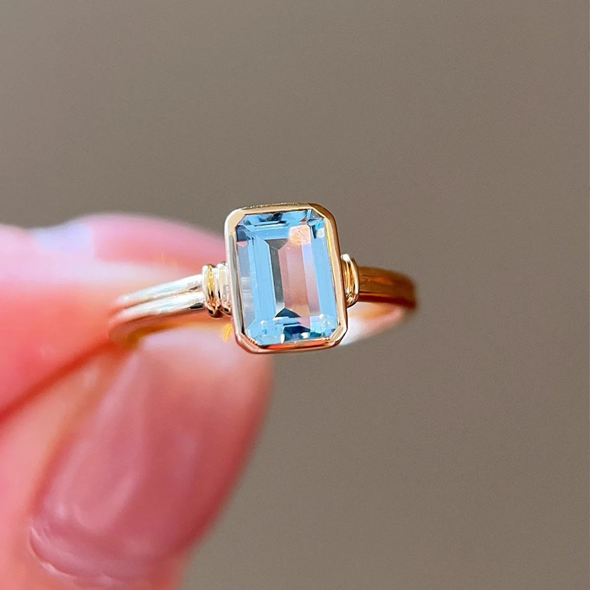 Refined S925 Sterling Silver Gold Plated Casual Aquamarine Ring For Women Rectangular Material Easiest For Match