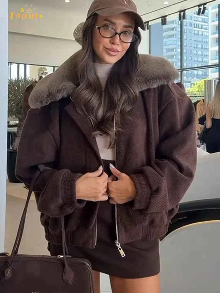 Solid Twill Denim Jacket Women Chic Patchwork Fur Collar Lapel Full Sleeve Zipper Pockets Loose Coat Lady Commute Street Wear