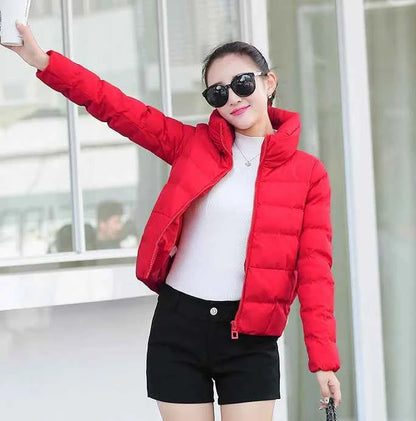 Red Quilted Padded Duck Down Short Woman Coat Thick Padding Jackets for Women Black Cropped Harajuku Fashion Winter Outer 2025