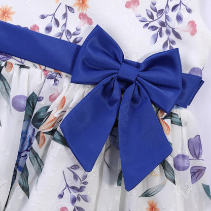 Sweet style children's dress, a dress with bow patterns suitable for middle-aged to older children, a flower girl style fashion