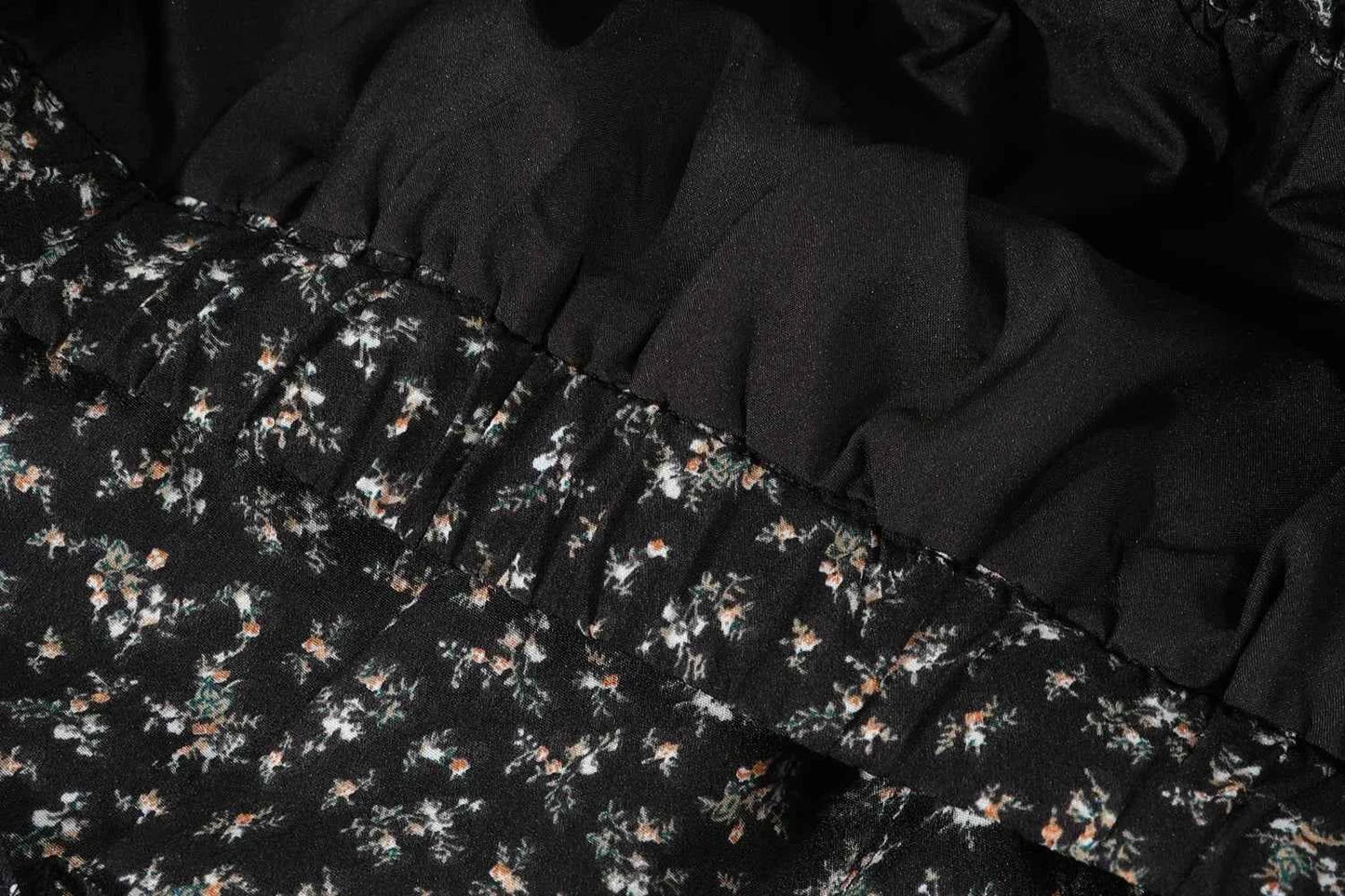 High Waist Vintage Floral Printed Women's Umbrella Skirts 2025 New Spring Autumn Black Casual Loose Straight A-line Skirt Female