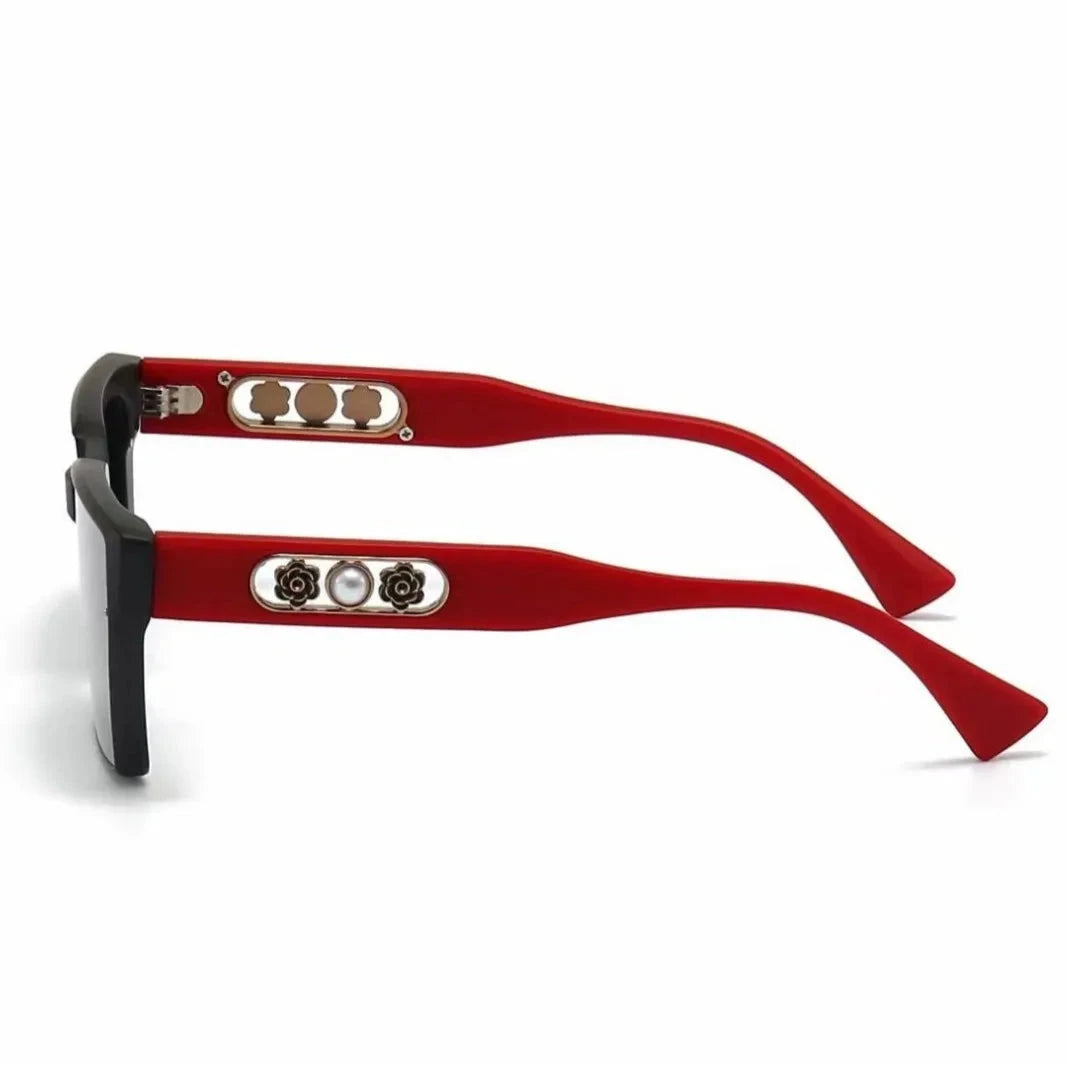 New Polarized Sunglasses - UV400 Protection & Anti-Glare,Trendy Small Frame for Unisex,Perfect for Street Style & Fashion Photos