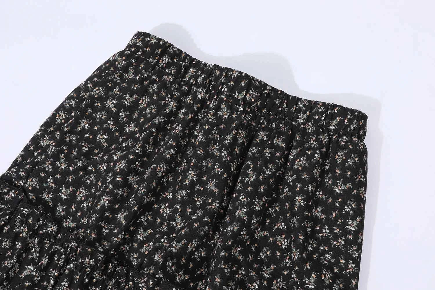 High Waist Vintage Floral Printed Women's Umbrella Skirts 2025 New Spring Autumn Black Casual Loose Straight A-line Skirt Female