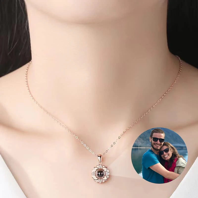 2025 Fashion Personalized Picture Necklace for Women Customized Photo Projection Necklace Flower Pendant Necklace Memorial Gift