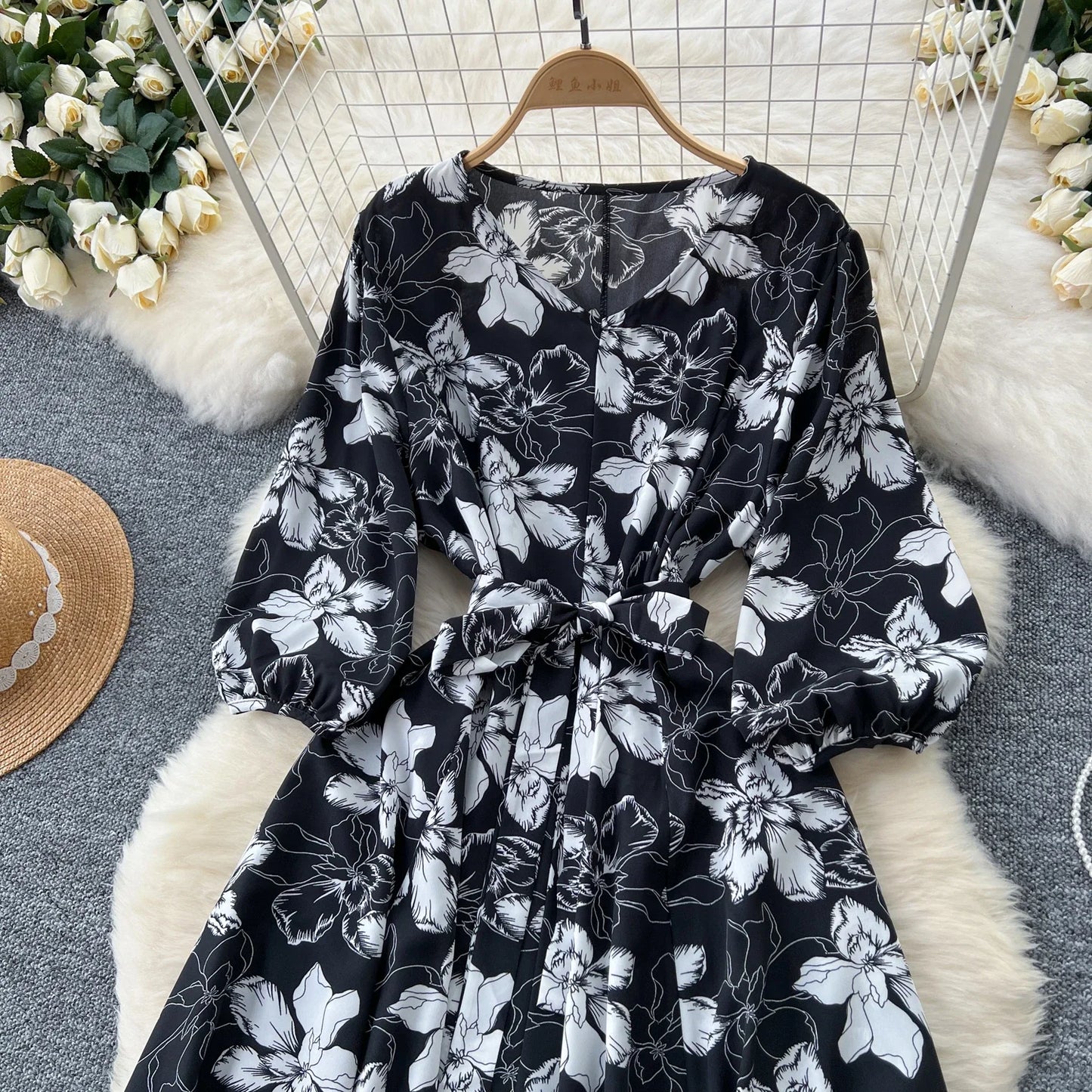 Elegant Boho Floral Print Floral Pleated Maxi Long Dress Female V Neck Puff Sleeve Belt Dresses Women Summer Dress Robe