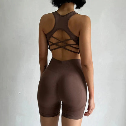 High Waist Seamless Fitness Suit Shockproof Sports Bra Women Quick-drying Training for Lifting Buttocks Three-point Shorts Sets