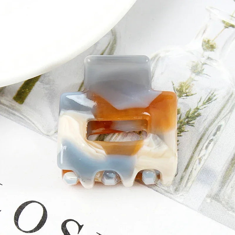 Bgffuy Leopard Korea Acetate Hollow Colorful Mini Hair Claws Crab Hair Clips for Child Girls Hairpins Hair Accessories Barrettes