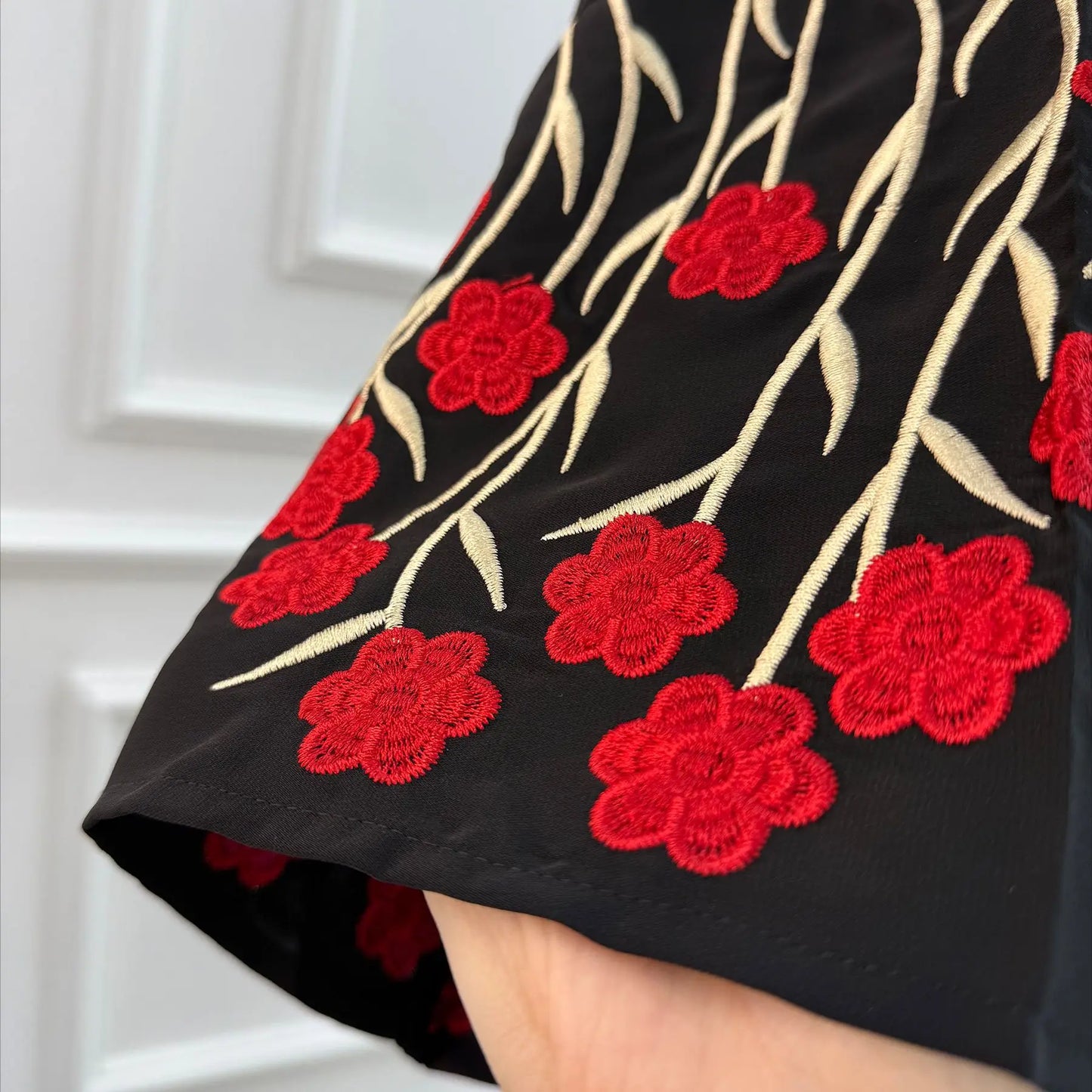 Luxury Embroidered Sleeve Cardigan for Muslim Women Ramadan Modest Abaya Dress with Hijab Elegant Islamic Party Turkish Outfit