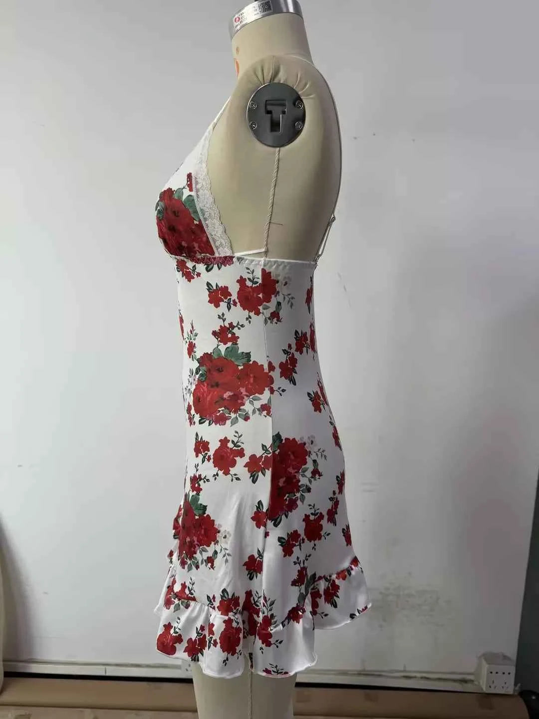 Sexy Rose Print Nightgown Women's Lace Trim Lingerie Criss Cross Cami Mini Dress Cute Bodycon Chemise Trendy Nightwear New