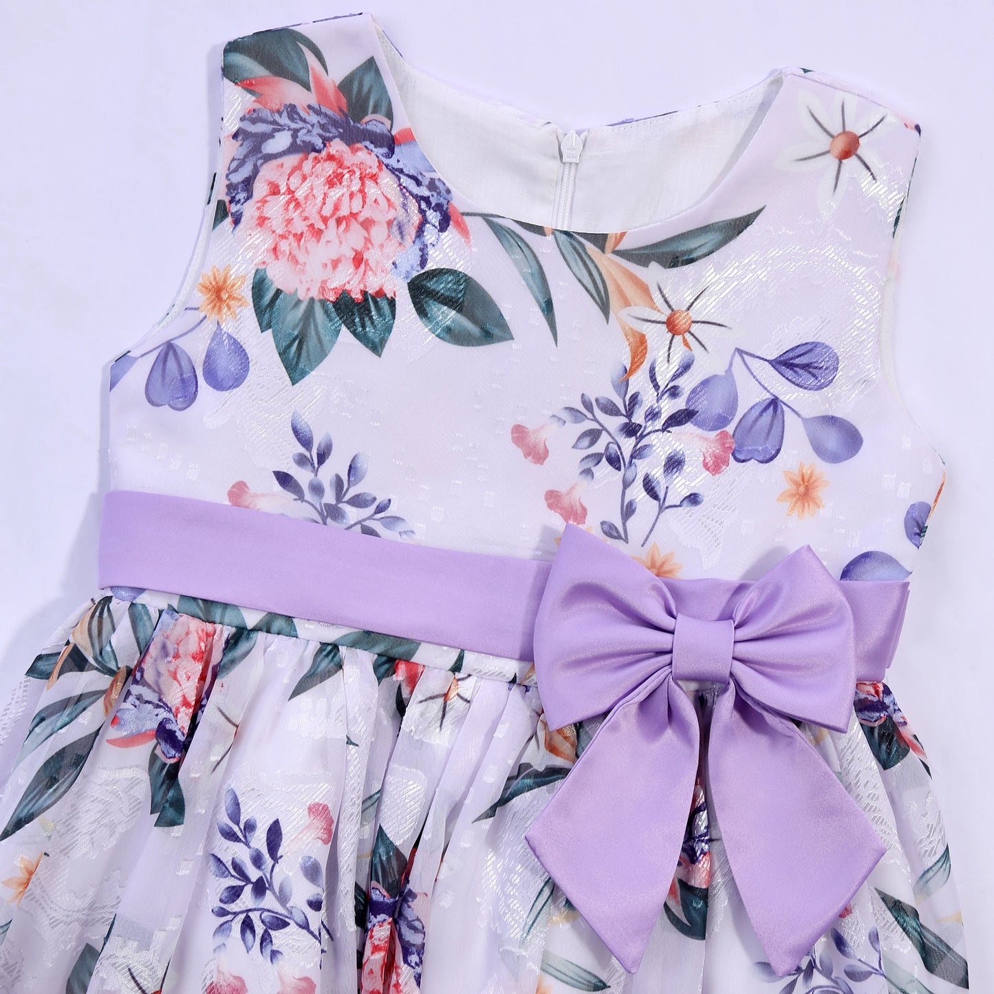 Sweet style children's dress, a dress with bow patterns suitable for middle-aged to older children, a flower girl style fashion