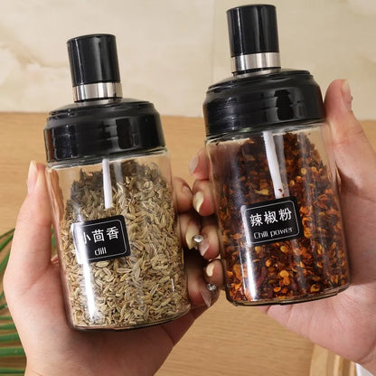 1/5PCS Glass Spice Jar Seasoning Bottle Pepper Shaker Salt Jars Barbecue Condiment Bottle with Quantitative Spoon Kitchen Gadget