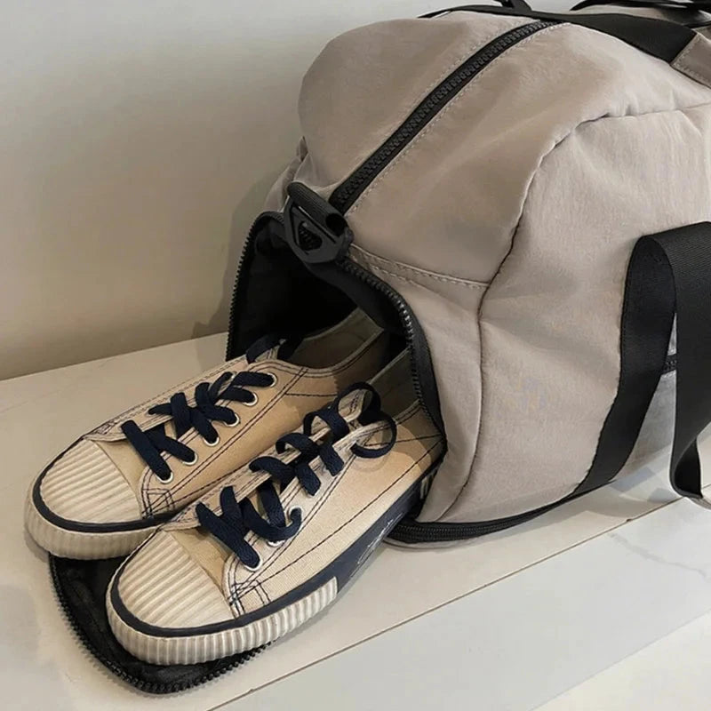 Large Capacity Women's Travel Bags Nylon Independent Shoe Warehouse Travel Tote Waterproof Waterproof For Women Fitness Yoga Bag