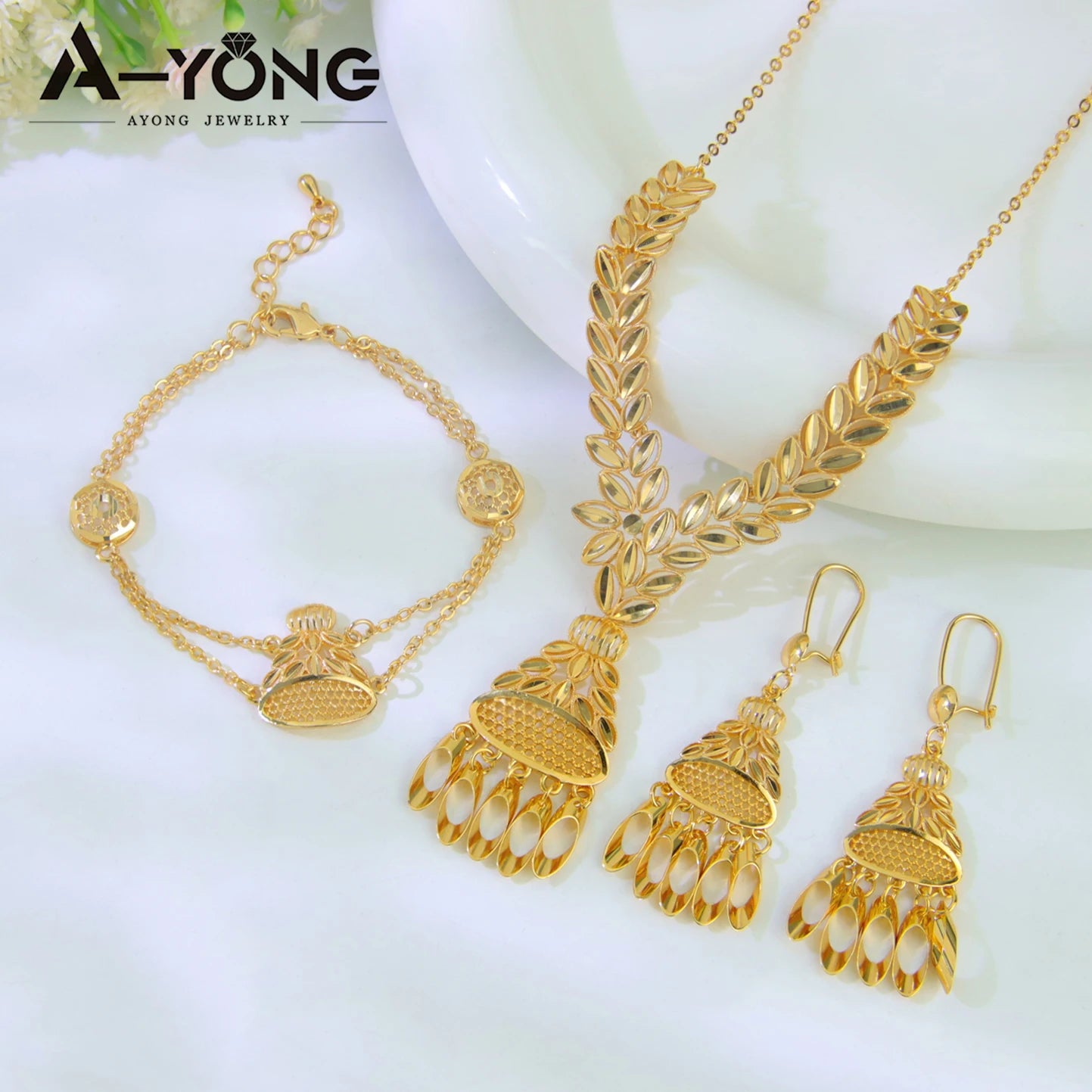 Luxury Dubai Wedding Jewelry Set 21k Gold Plated Arab Bridal Gold Necklace Bracelet Earrings Brazilian Women Vintage Jewelrys