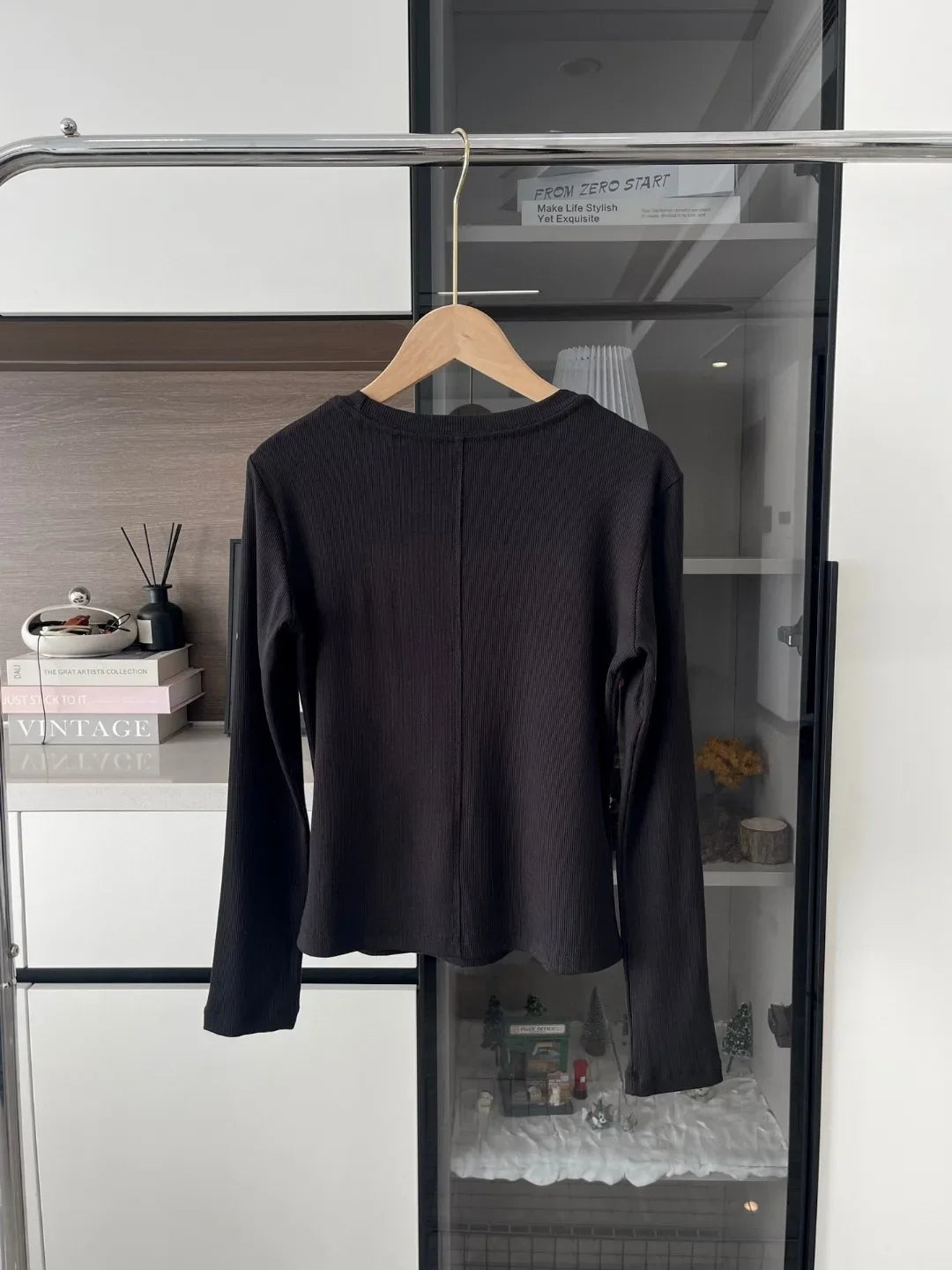 Women's Sports Quick Drying Fitness Yoga Top Simple Black White Long Sleeved Threaded T-shirt Fashion Solid Color Cotton T-shirt