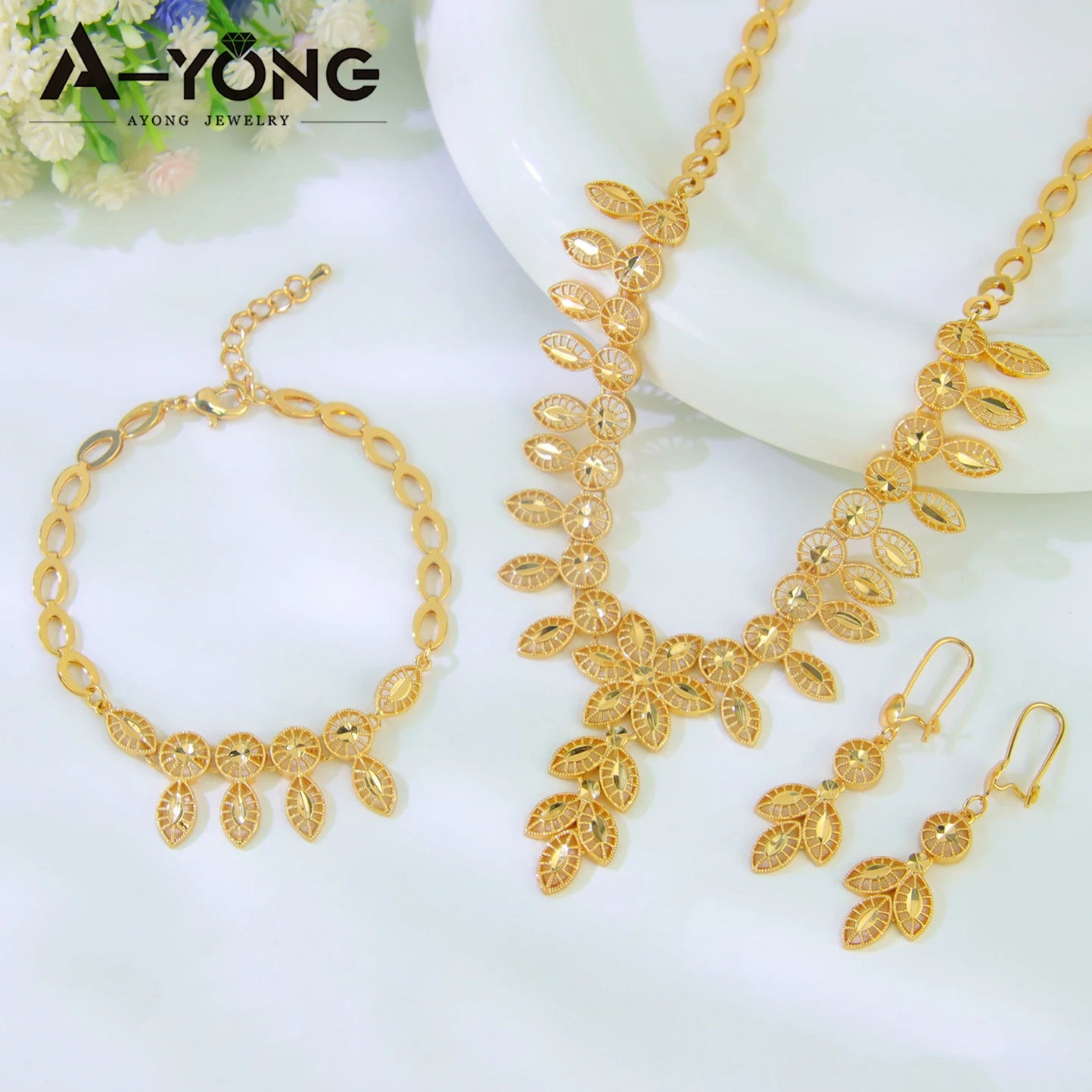 Luxury Dubai Wedding Jewelry Set 21k Gold Plated Arab Bridal Gold Necklace Bracelet Earrings Brazilian Women Vintage Jewelrys