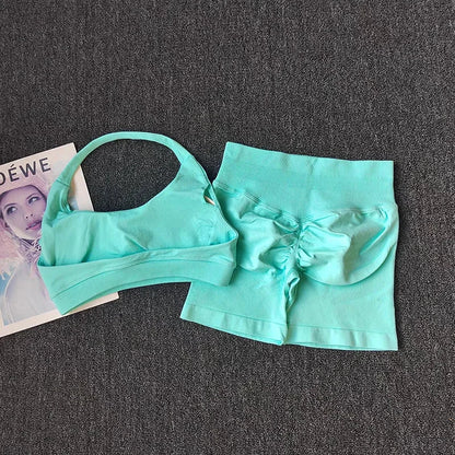 2 Pieces Yoga Suit for Women Seamless Fitness Gym Clothes Halter Sports Bra Matching Impact Shorts Workout Sets Gym Outfit