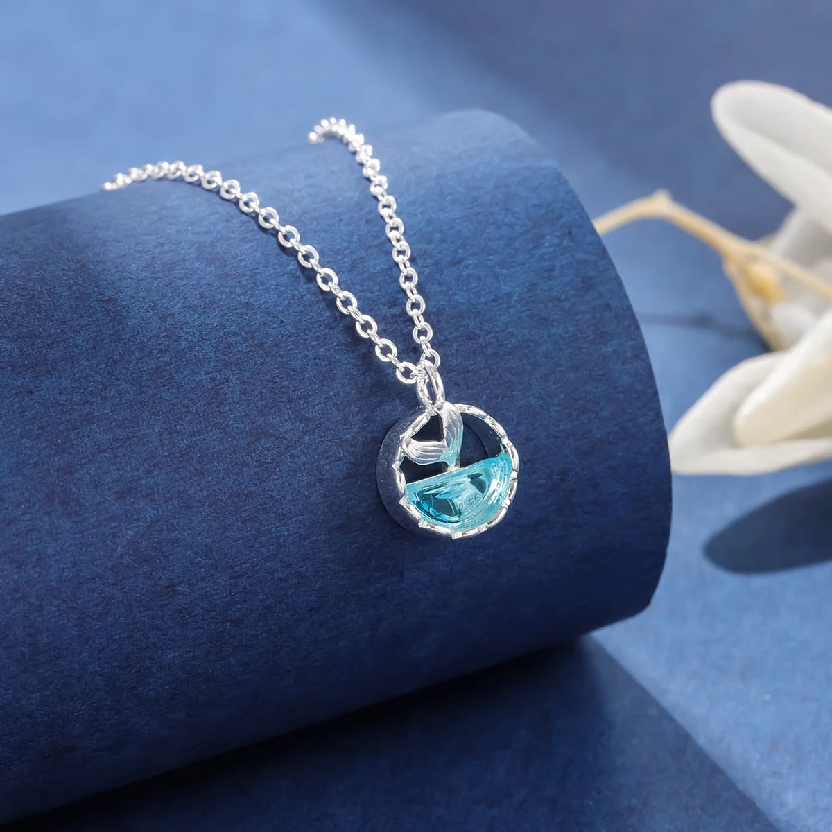 Mermaid Foam 925 Sterling Silver Fish Tail Tear Blue Crystal Clavicle Chain Pendant Necklaces