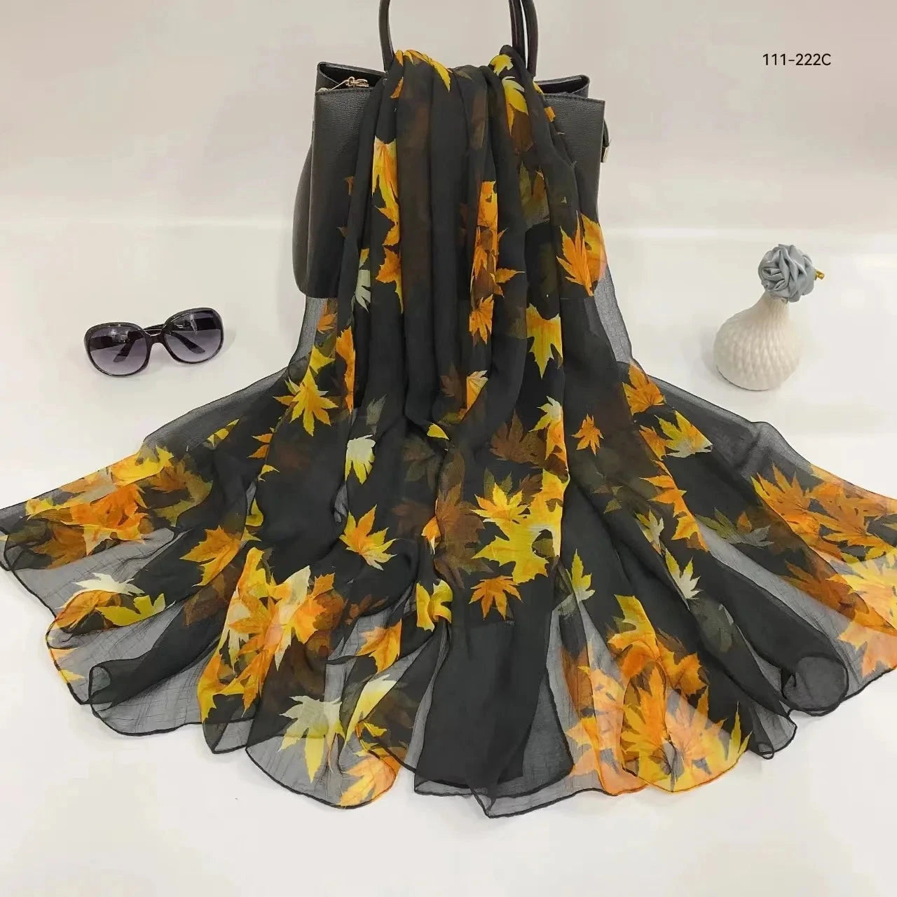 2025 Silk Scarf Women Hijab Pashmina Long Beach Stoles Shawl Wrap Headbands Spring Warm Scarves Bandana Ladies Neckscarf Foulard