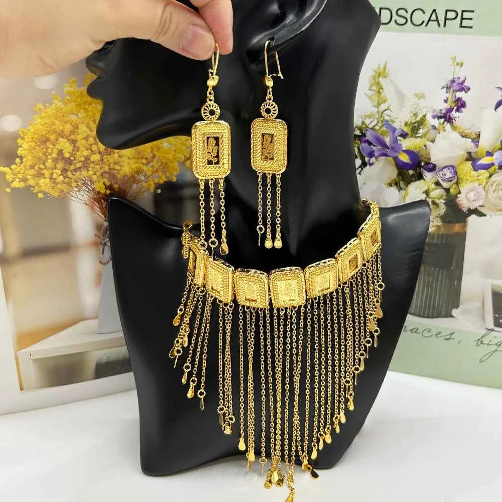 Earring Tassel Necklace Middle East 4pcs Jewelry Women Cuff Bangles with Ring Jewelry Dubai Fashion Set African Jewelry Wedding