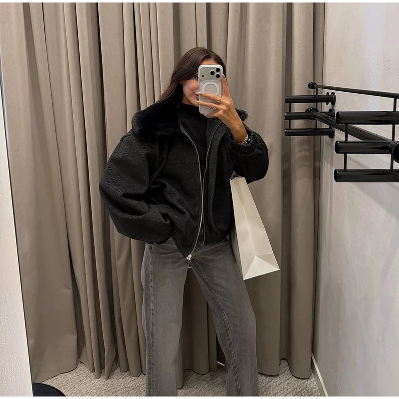 Solid Twill Denim Jacket Women Chic Patchwork Fur Collar Lapel Full Sleeve Zipper Pockets Loose Coat Lady Commute Street Wear