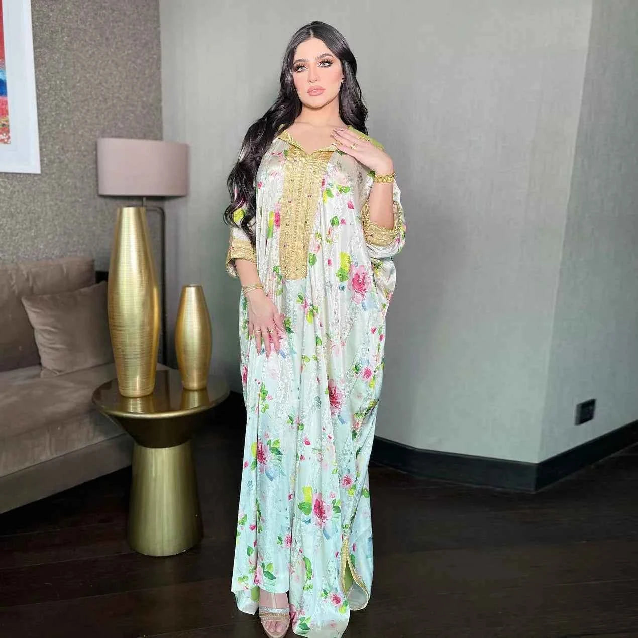 Moroccan Kaftans Wholesale Dubai Abaya Islamic Clothing Muslim Ladies Dresses Lace Embroidery Arabic Abaya Dress