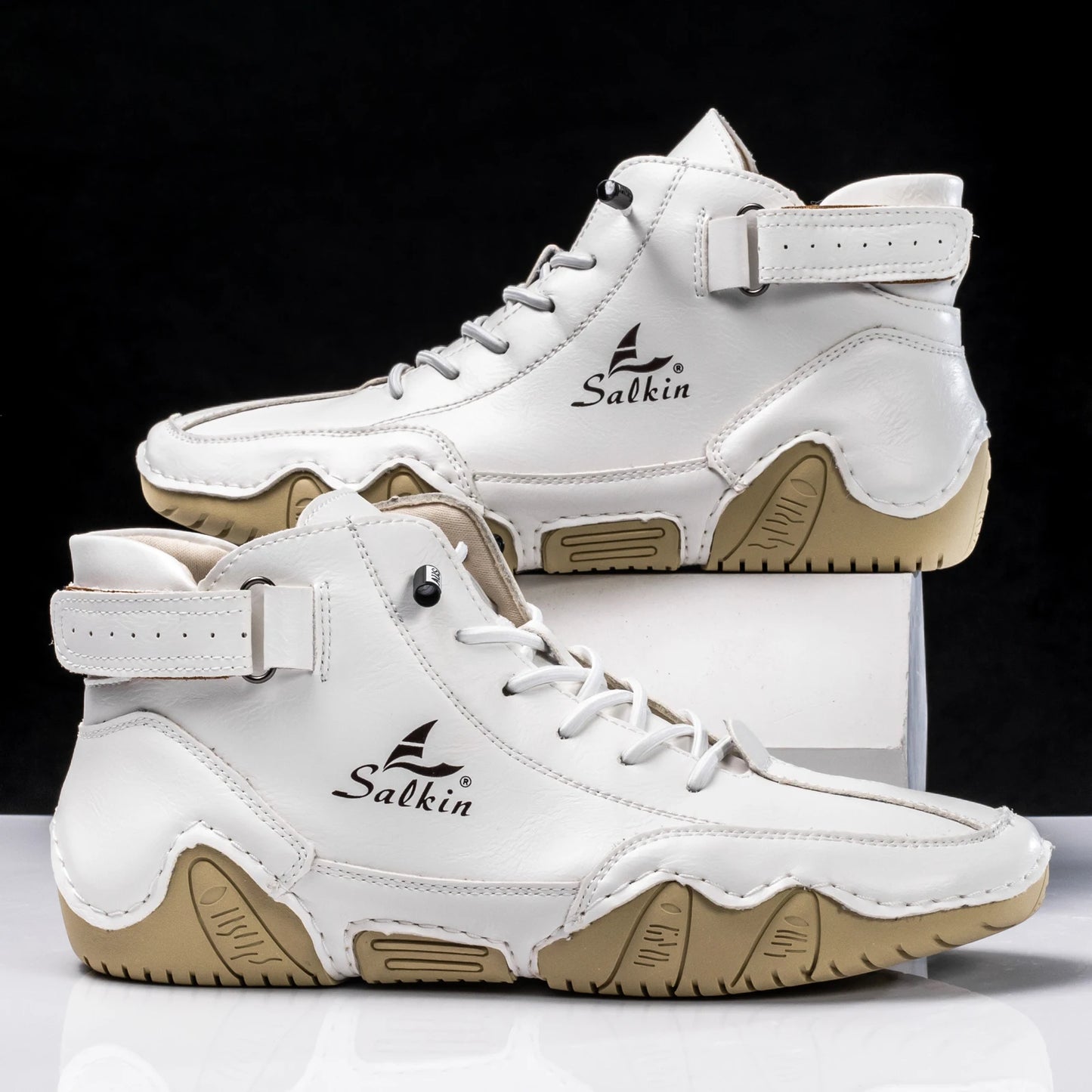 New 2025 Handmade Leather Casual Men Shoes Design Sneakers Man Breathable Leather Shoes Men Ankle Boots Outdoor