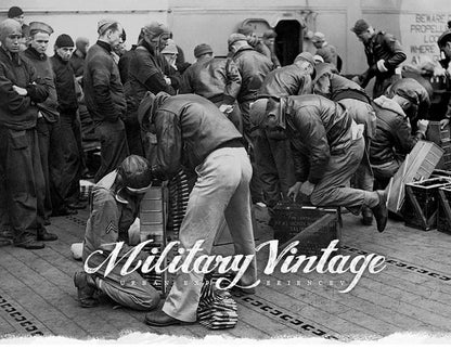 Men's Hooded Winter Jackets Plush Thickened Coat Autumn Large Tactical Cotton Medium And Long Work Clothes Bomber Tactical Coats