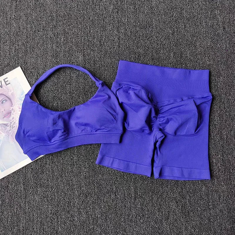 2 Pieces Yoga Suit for Women Seamless Fitness Gym Clothes Halter Sports Bra Matching Impact Shorts Workout Sets Gym Outfit