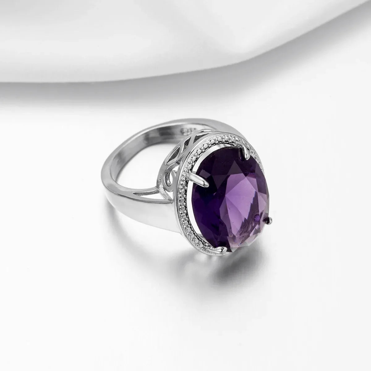 Women's S925 Silver Amethyst Ring - Exaggerated Egg Shaped Design
