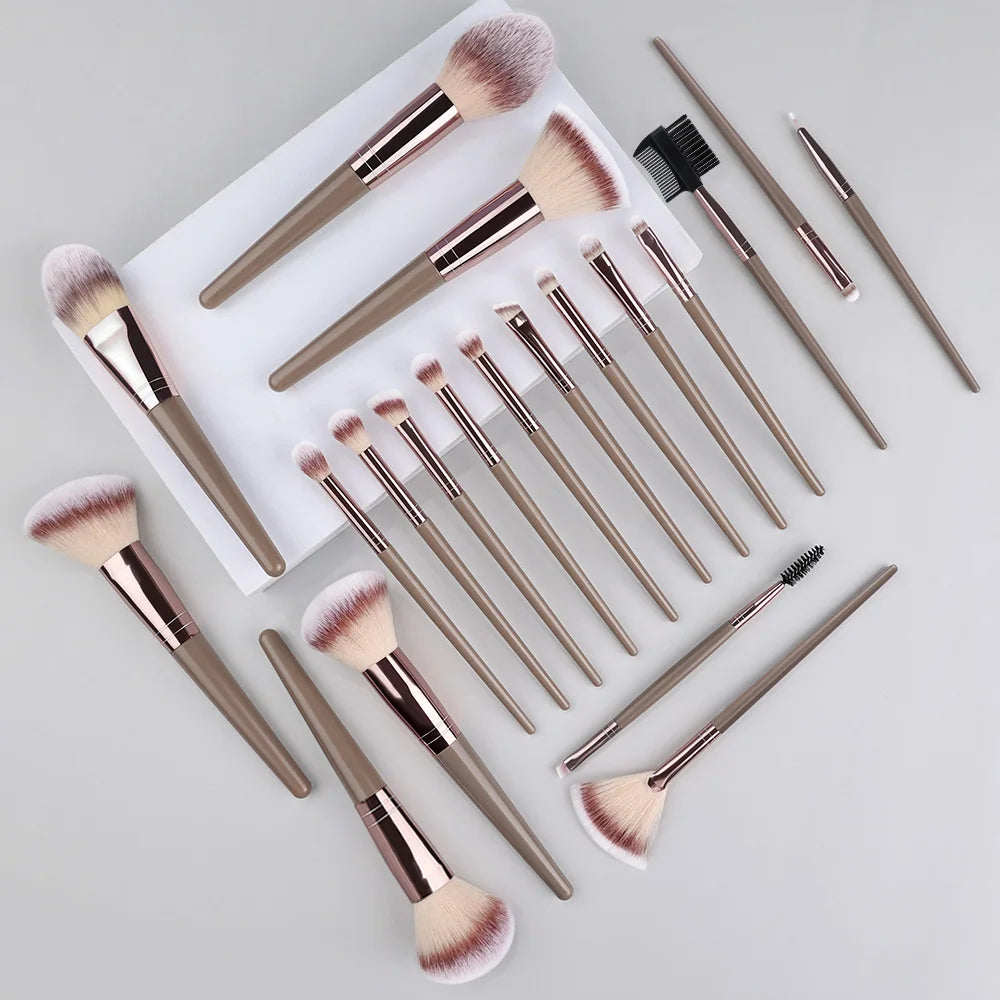 3-20PCS Makeup Brushes Set Eyeshadow Fluffy Foundation Concealer Blush Highlighter Storage Box Female Cosmetics Beauty Tools - AMULET RING STORE
