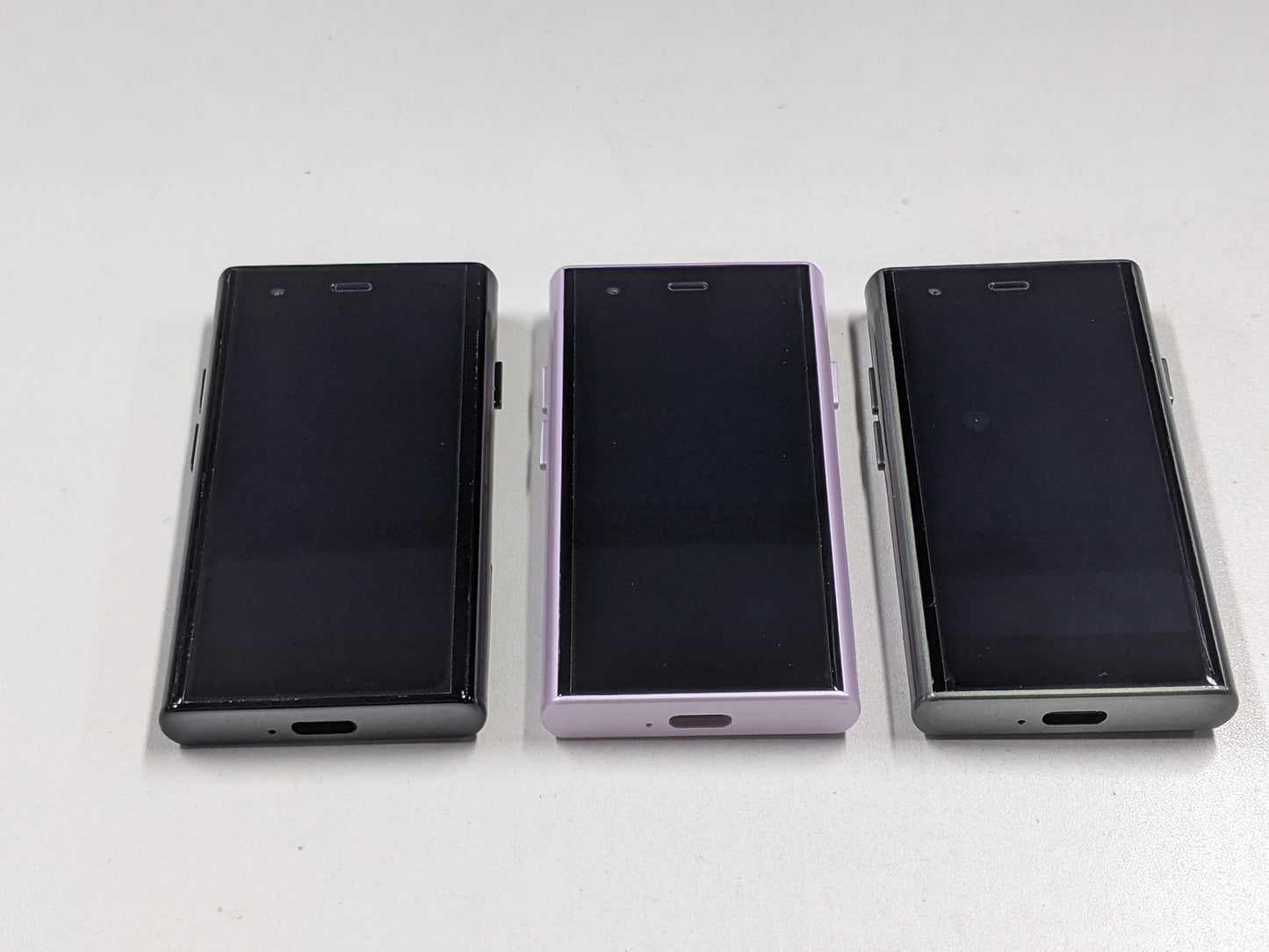 SOYES S26 S23 Pro Series 3.0in Android8.1 Mini Smartphone 2GB RAM 16GB ROM Dual SIM Standby 3G Network Compact Mobile Phone - AMULET RING STORE