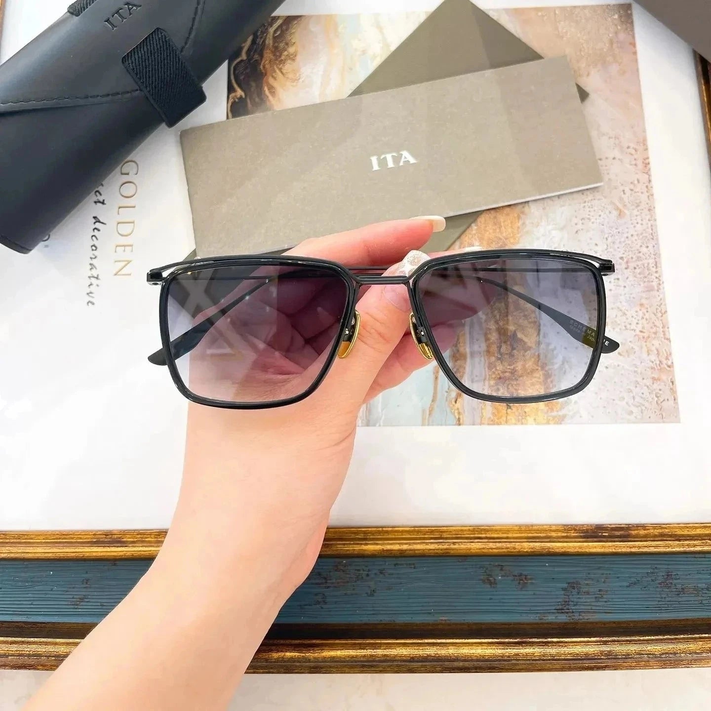 Original Ditaeds SCHEMA-ONE DTX106 Trendy Classic Casual Men Sunglasses Luxury Top Quality Gold Alloy Frame Women Couple Eyewear