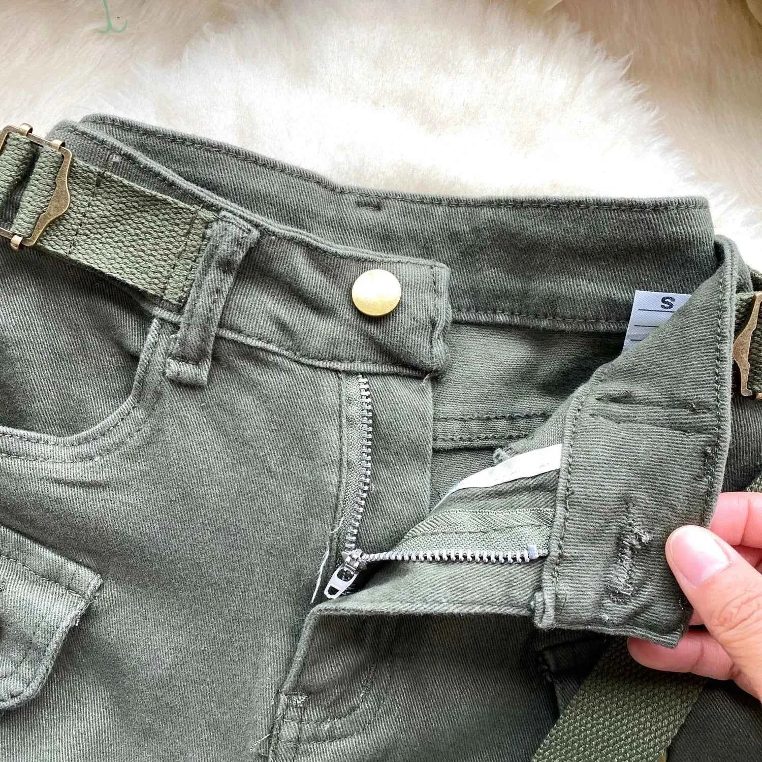 Women's Summer High Waisted Stretchy Denim Shorts Korean Cargo Style Slim Fit Ultra Short Hot Pants with Large Pockets for Dance