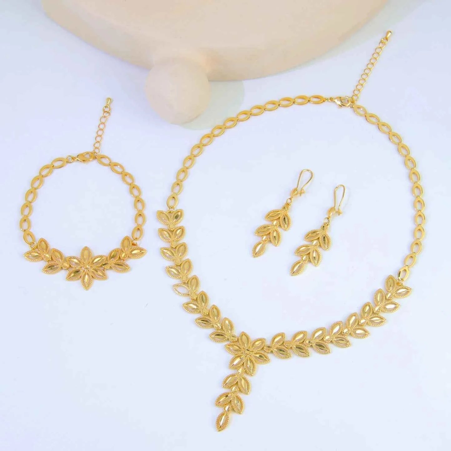 Luxury Dubai Wedding Jewelry Set 21k Gold Plated Arab Bridal Gold Necklace Bracelet Earrings Brazilian Women Vintage Jewelrys