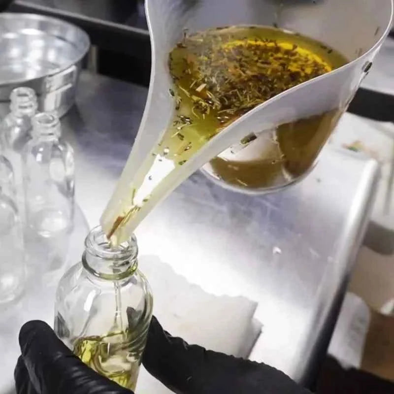 Fast Hair Growth Oil Africa Crazy Traction Alopecia Serum Anti Hair Break Thicken Hair Loss Treatment Spray For Man Women 60ML