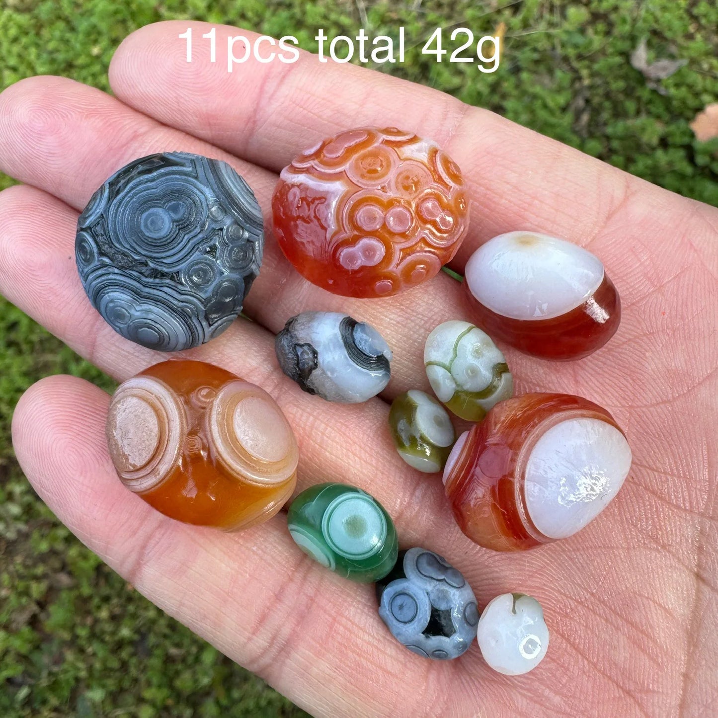 Natural Green Sardonyx Alxa Gobi Agate Rock Specimen Energy Crystal Healing Stone Garden Decor GK1-22 (olive oil maintain)