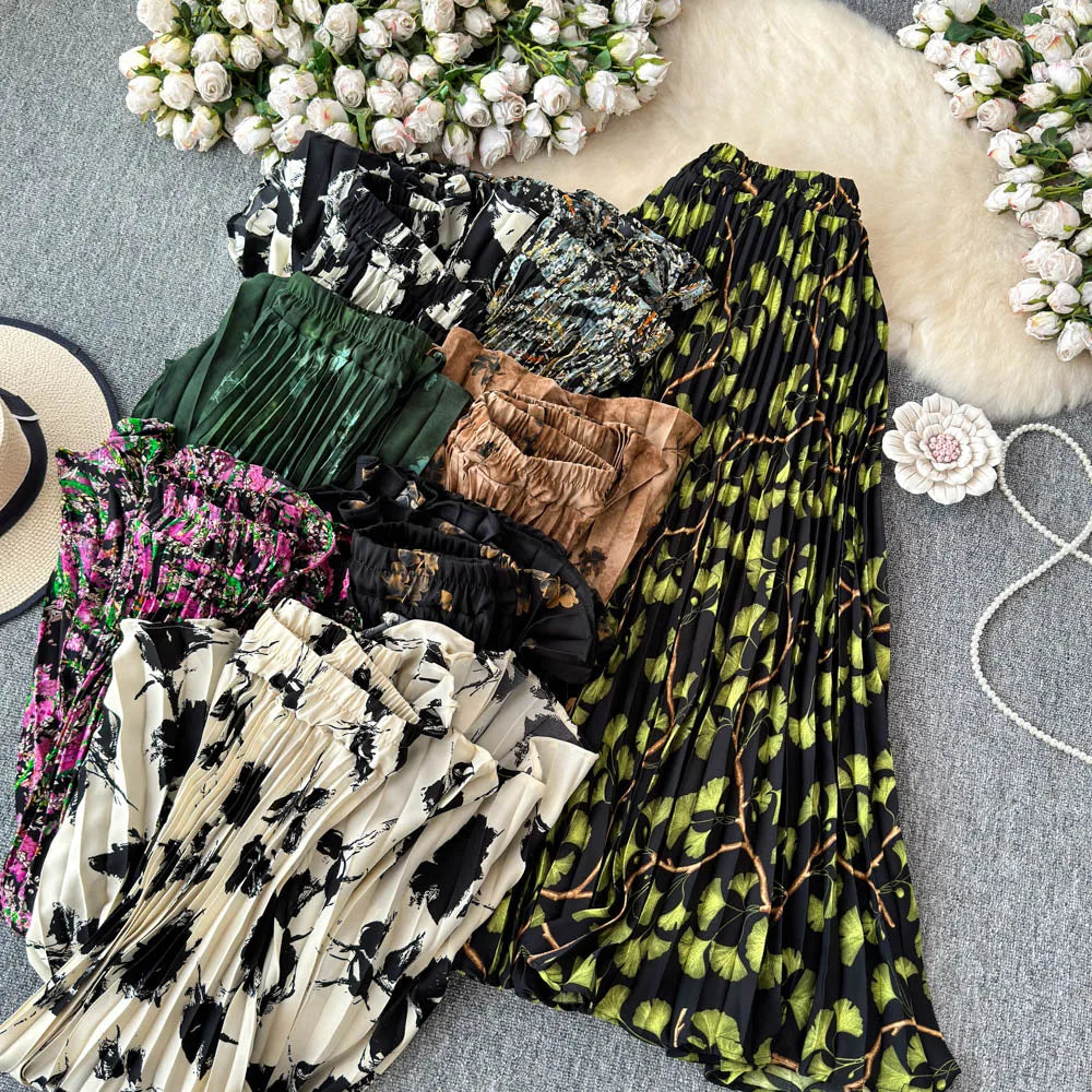 Chiffon A-Line Midi Skirt Women's Autumn 2025 New Sle Cover Hip Draped Large Swing Umbrella Skirt Pleated Floral Skirt