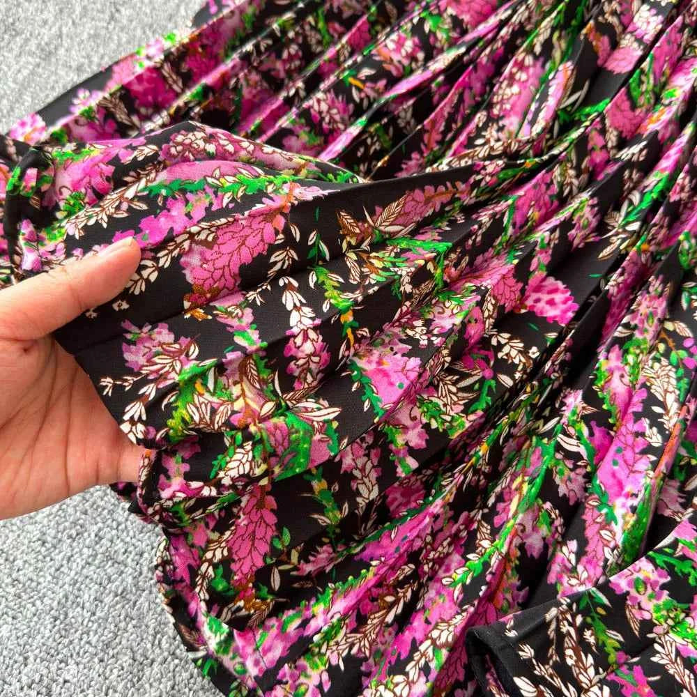 Chiffon A-Line Midi Skirt Women's Autumn 2025 New Sle Cover Hip Draped Large Swing Umbrella Skirt Pleated Floral Skirt