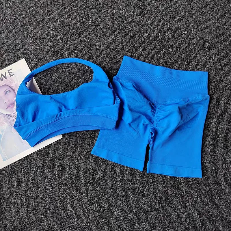 2 Pieces Yoga Suit for Women Seamless Fitness Gym Clothes Halter Sports Bra Matching Impact Shorts Workout Sets Gym Outfit