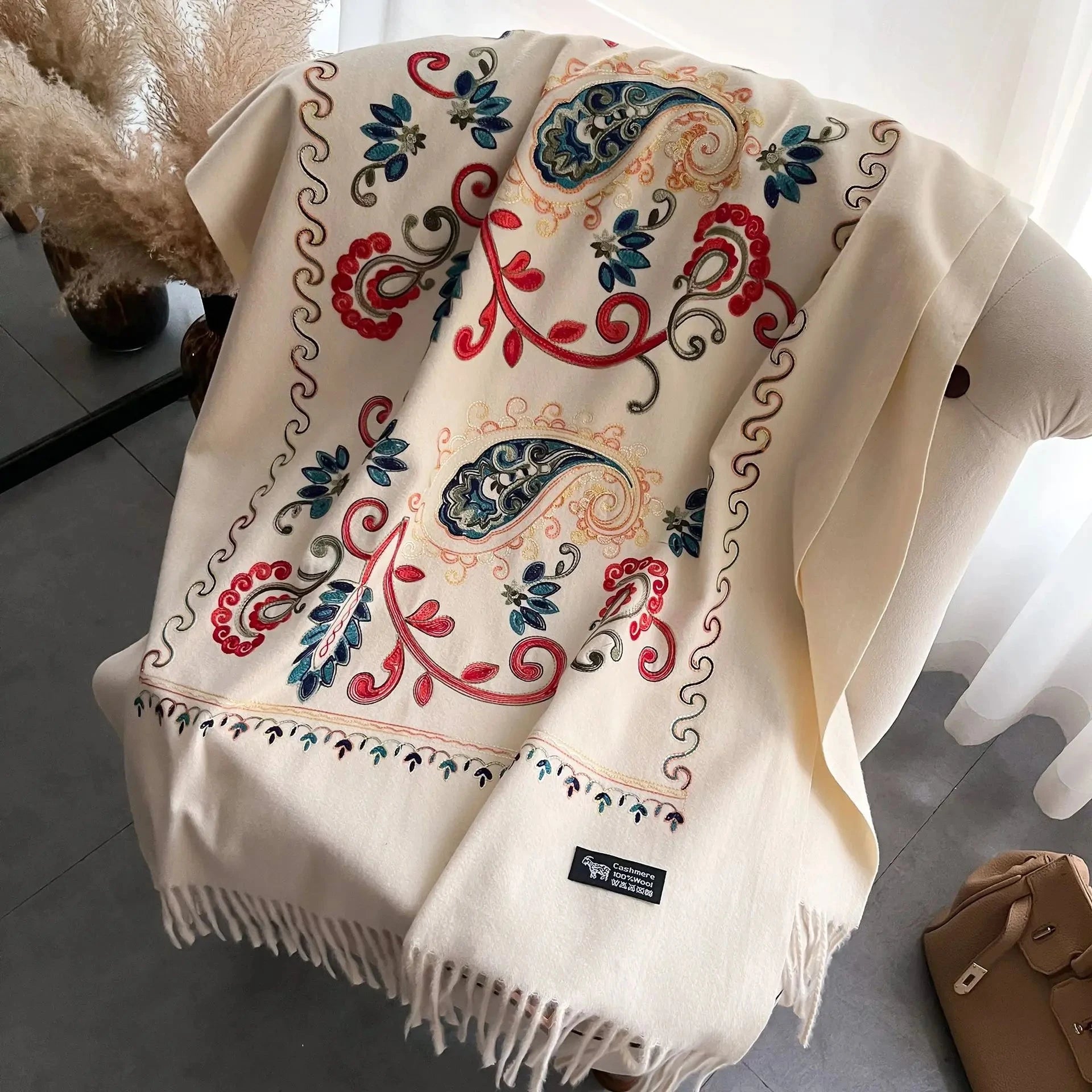 Travel Warm Cashmere Shawl Scarf Fashion Women Embroidery Print Pashmina Blanket Wraps Female Poncho Bufanda Autumn and Winter